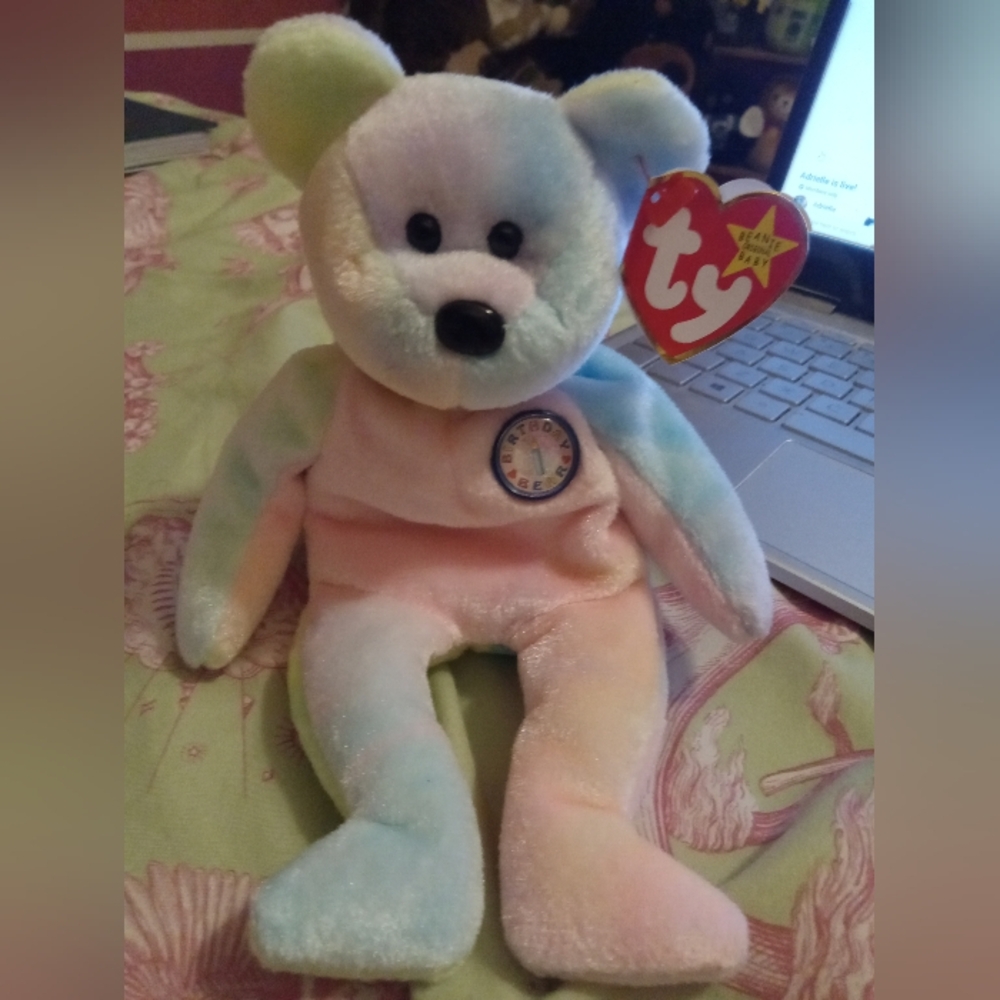Beanie Baby- B.B. Bear Birthday Bear- Retired